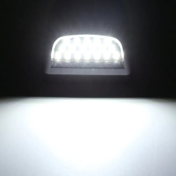 2 PCS DC 12V 3W 150LM 6000K LED License Plate Light 18LEDs SMD-4014 Bulbs Lamps for Chevrolet For Chevrolet