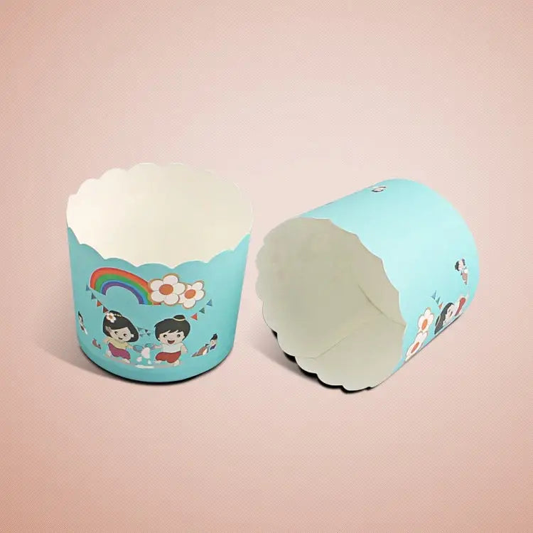 24pcs / Pack Round Lamination Cake Cup Muffin Cases Chocolate Cupcake Liner Baking Cup Size: 7 x 6 x 5.5cm Random Color