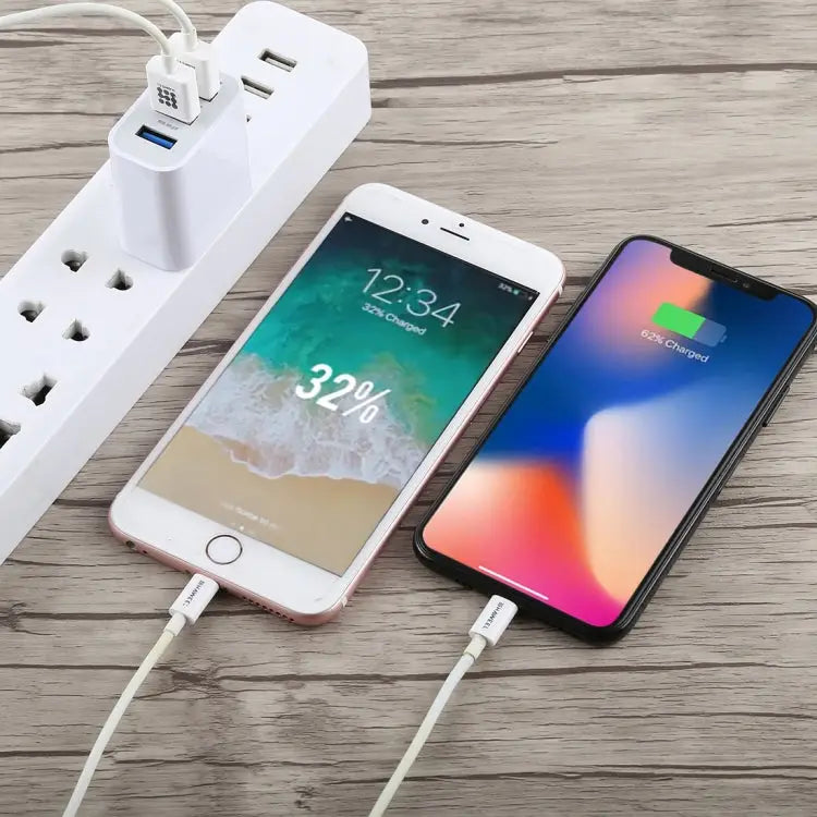3.1A 3 USB Ports Quick Charger Travel Charger US Plug - LZ-528