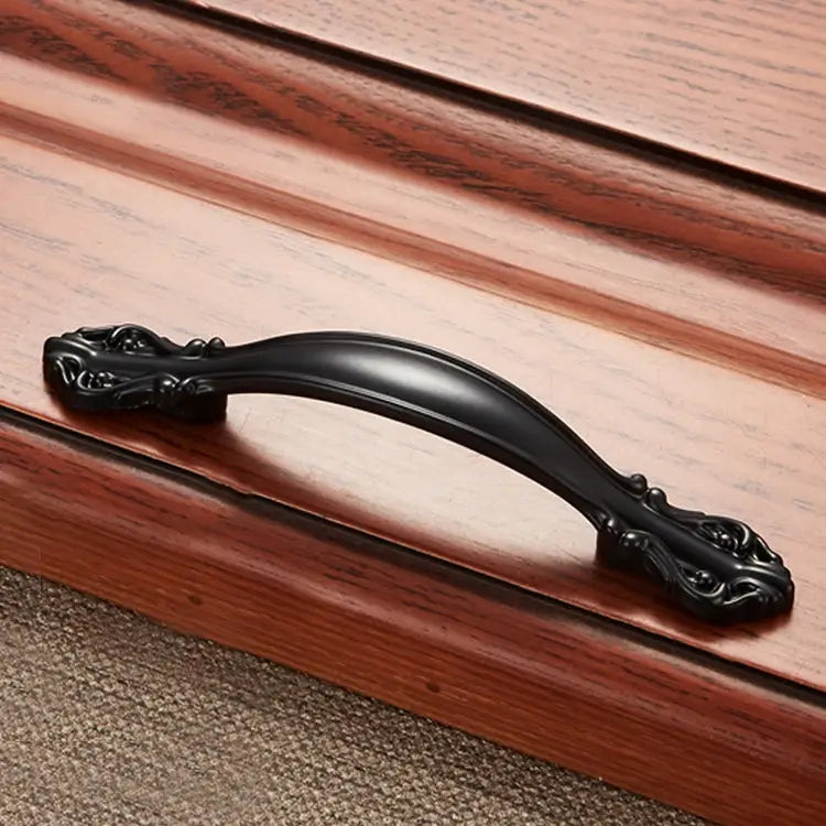 6032A-96 Simple Archaistic Zinc Alloy Handle for Cabinet Wardrobe Drawer Door Hole Spacing: 96mm 6032A-96 - 6032A-96