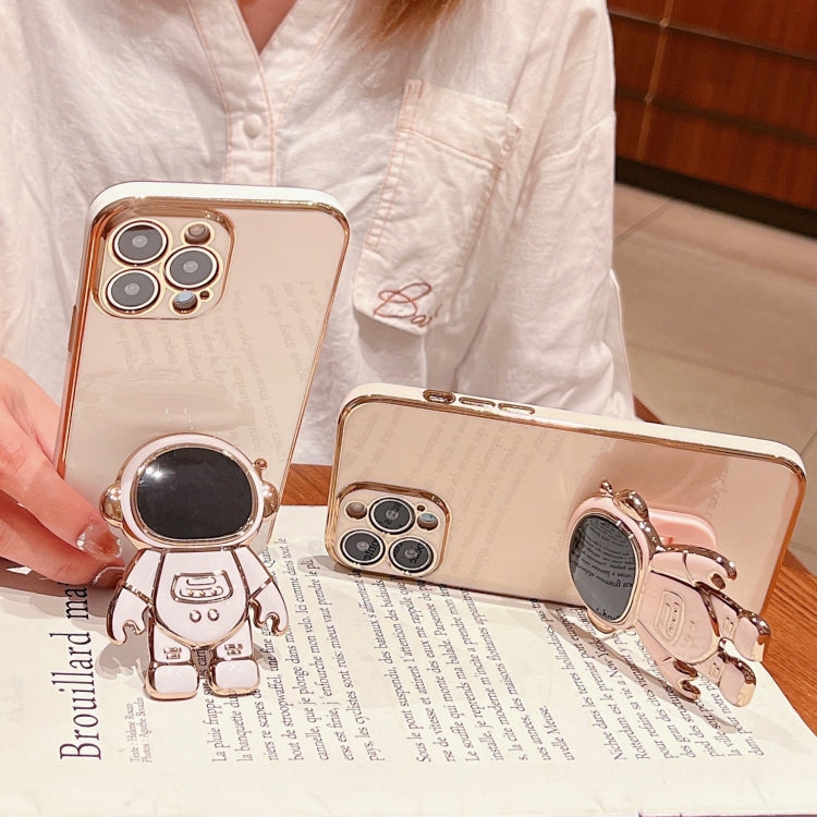 Electroplating Astronaut Holder Phone Case, For iPhone 15