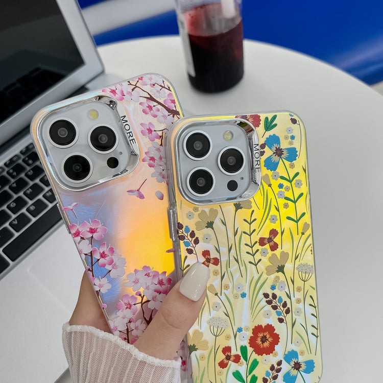 Electroplating Laser Flower Texture TPU Phone Case, For iPhone 16 Pro
