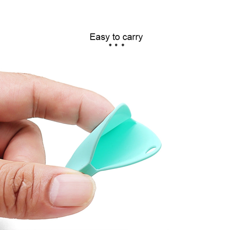 2 PCS Drop Shape Shockproof Anti-scratch Silicone Protective Case with Carabiner for AirTag