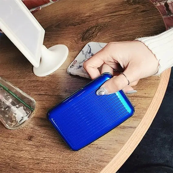 Aluminum Alloy and High Quality ABS Resin Name Card Case Anti-magnetic Bank Card Case Random Color Delivery