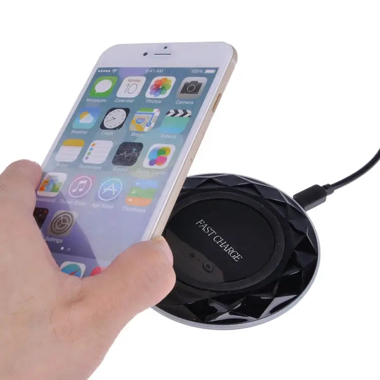 DC5V Input Diamond Qi Standard Fast Charging Wireless Charger Cable Length: 1m