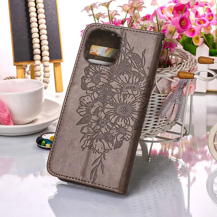 Embossed Butterfly Leather Phone Case For iPhone 14 For iPhone 14 Plus For iPhone 14 Pro - Apple Accessories