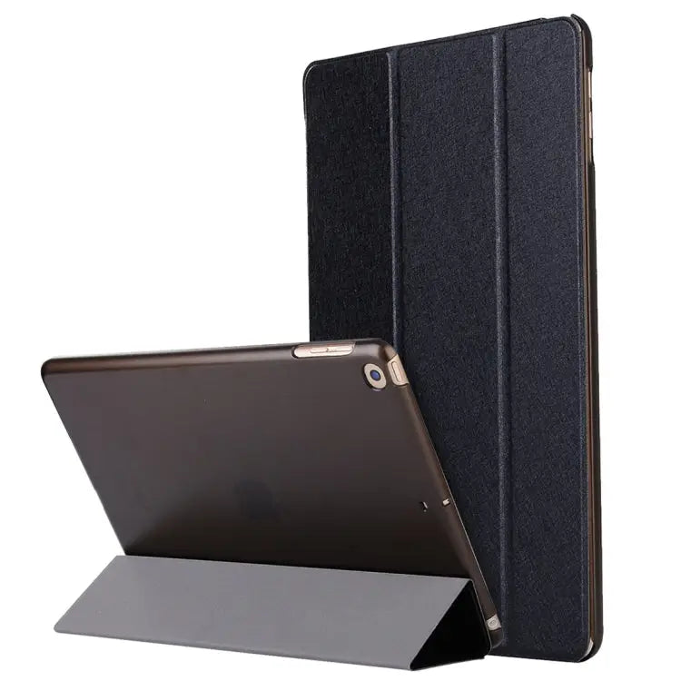 For iPad 10.2 inch Silk Texture Horizontal Flip Magnetic PU Leather Case with Three-folding Holder & Sleep / Wake-up