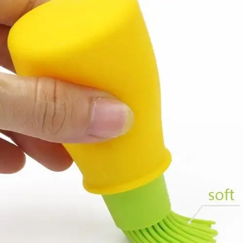 Kitchen Silicone Oil Brush Grill Brush Oil Bottle,Random Color Delivery 11.5x5cm - 11.5x5cm