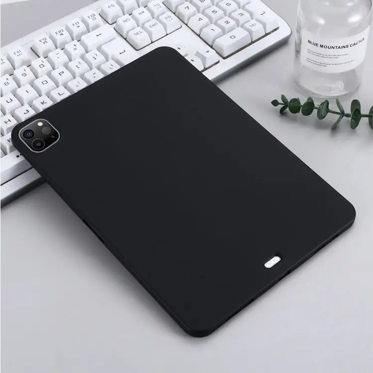 Pure Color Liquid Silicone Shockproof Tablet Case For iPad Pro 12.9 2011 / 2020 / 2018 - Apple Accessories