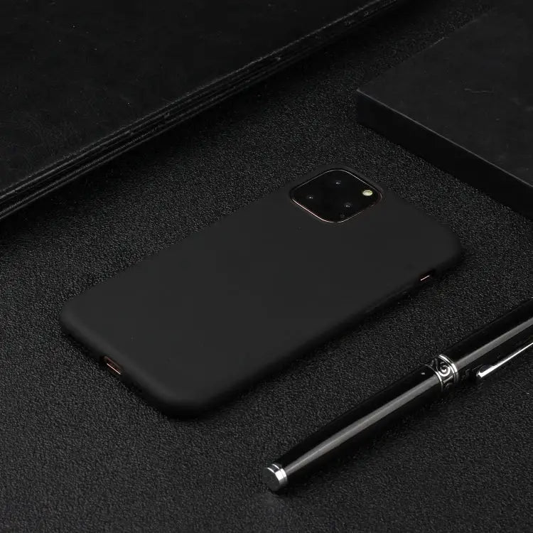 Shockproof Frosted TPU Phone Case - For iPhone 15 Pro Max / Black