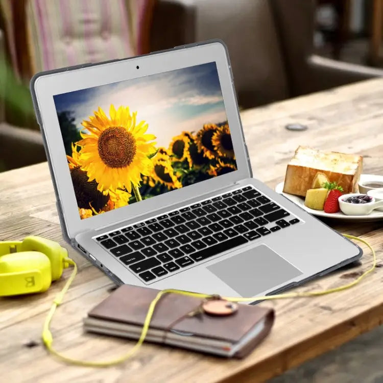 TPU + PC Two-color Anti-fall Laptop Protective Case For MacBook Air 11.6 inch A1465 / A1370 For MacBook Retina 12 inch